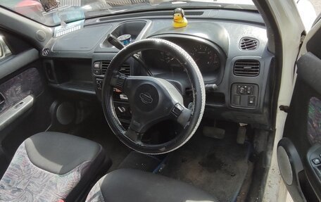 Nissan Cube II, 2000 год, 180 000 рублей, 11 фотография