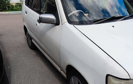 Nissan Cube II, 2000 год, 180 000 рублей, 8 фотография