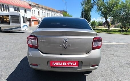 Renault Logan II, 2017 год, 800 000 рублей, 9 фотография