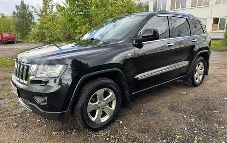 Jeep Grand Cherokee, 2012 год, 2 250 000 рублей, 2 фотография