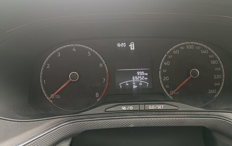 Volkswagen Polo VI (EU Market), 2021 год, 1 600 000 рублей, 8 фотография