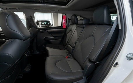 Toyota Highlander, 2026 год, 5 140 000 рублей, 14 фотография