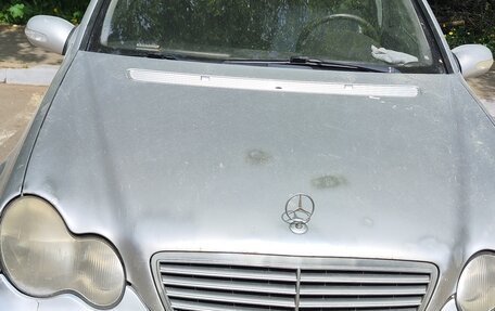 Mercedes-Benz C-Класс, 2000 год, 310 000 рублей, 1 фотография