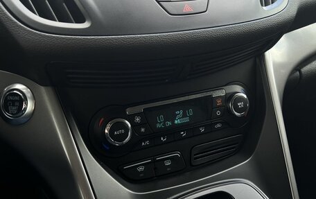 Ford Kuga III, 2014 год, 1 140 000 рублей, 25 фотография