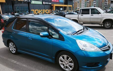 Honda Fit Shuttle I рестайлинг, 2011 год, 990 000 рублей, 9 фотография