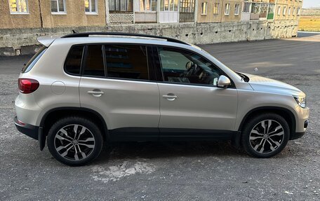 Volkswagen Tiguan I, 2012 год, 1 650 000 рублей, 3 фотография