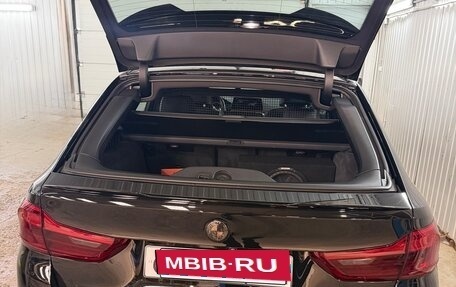 BMW 5 серия, 2019 год, 3 580 000 рублей, 19 фотография