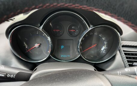 Chevrolet Cruze II, 2011 год, 330 000 рублей, 2 фотография