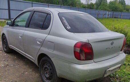 Toyota Platz, 2002 год, 380 000 рублей, 3 фотография