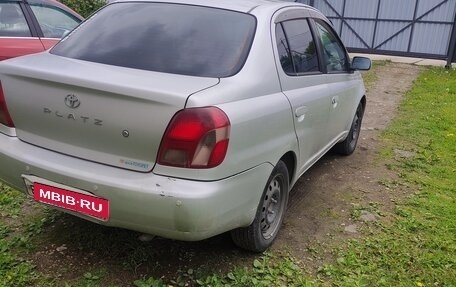 Toyota Platz, 2002 год, 380 000 рублей, 4 фотография
