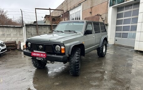 Nissan Patrol, 1995 год, 1 100 000 рублей, 6 фотография