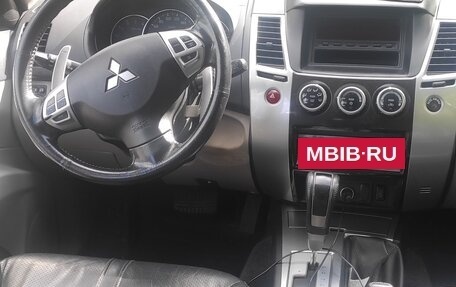 Mitsubishi Pajero Sport II рестайлинг, 2011 год, 1 350 000 рублей, 17 фотография