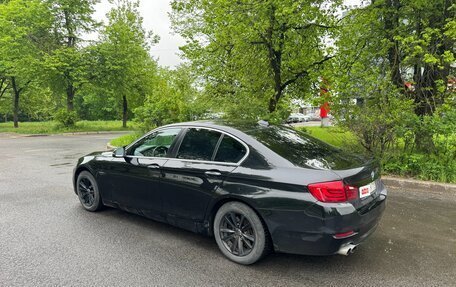 BMW 5 серия, 2015 год, 1 600 000 рублей, 6 фотография