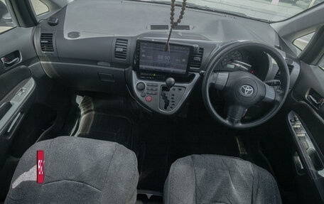 Toyota Wish II, 2003 год, 588 000 рублей, 15 фотография