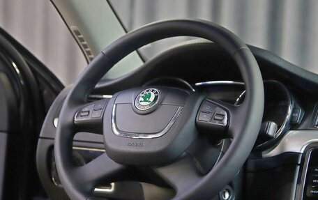 Skoda Superb III рестайлинг, 2011 год, 939 000 рублей, 9 фотография