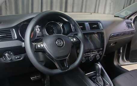 Volkswagen Jetta VI, 2018 год, 1 299 000 рублей, 8 фотография