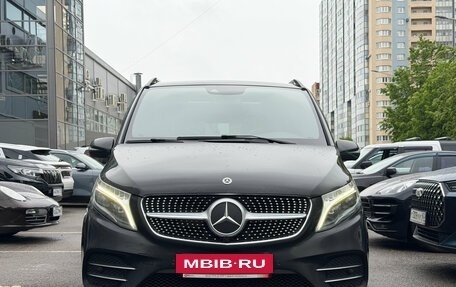 Mercedes-Benz V-Класс, 2020 год, 4 849 000 рублей, 2 фотография