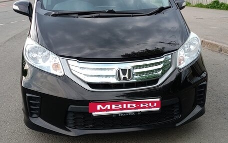 Honda Freed I, 2012 год, 1 100 000 рублей, 10 фотография