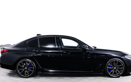 BMW 5 серия, 2019 год, 4 800 000 рублей, 4 фотография