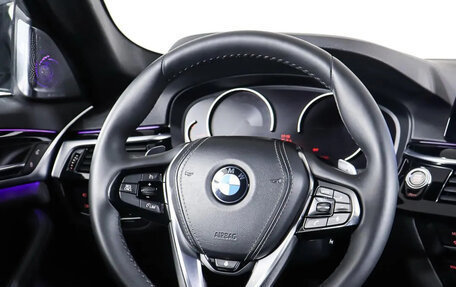 BMW 5 серия, 2019 год, 4 800 000 рублей, 12 фотография