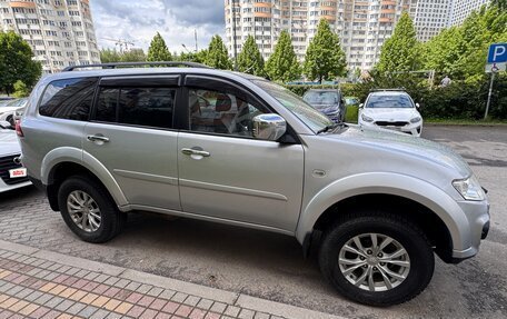 Mitsubishi Pajero Sport II рестайлинг, 2015 год, 2 050 000 рублей, 4 фотография