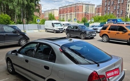Mitsubishi Carisma I, 2001 год, 385 000 рублей, 6 фотография