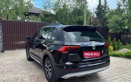 Volkswagen Tiguan II, 2020 год, 3 200 000 рублей, 6 фотография