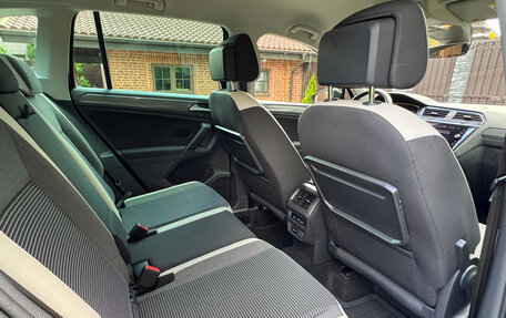 Volkswagen Tiguan II, 2020 год, 3 200 000 рублей, 15 фотография