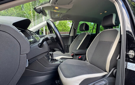 Volkswagen Tiguan II, 2020 год, 3 200 000 рублей, 13 фотография