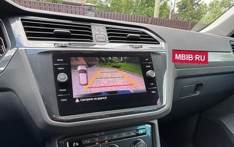Volkswagen Tiguan II, 2020 год, 3 200 000 рублей, 20 фотография