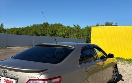 Toyota Camry, 2006 год, 870 000 рублей, 2 фотография