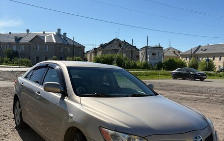 Toyota Camry, 2006 год, 870 000 рублей, 3 фотография