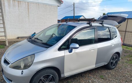 Honda Fit III, 2002 год, 375 000 рублей, 9 фотография