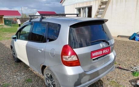 Honda Fit III, 2002 год, 375 000 рублей, 5 фотография
