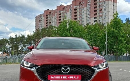 Mazda 3, 2019 год, 1 967 000 рублей, 3 фотография