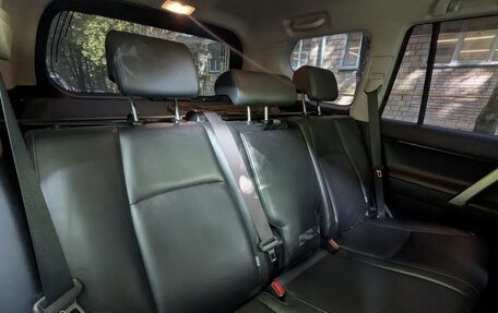 Toyota Land Cruiser Prado 150 рестайлинг 2, 2016 год, 4 470 000 рублей, 9 фотография