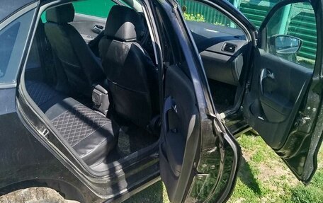 Volkswagen Polo VI (EU Market), 2013 год, 750 000 рублей, 4 фотография