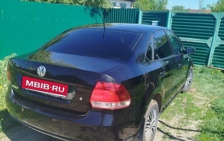 Volkswagen Polo VI (EU Market), 2013 год, 750 000 рублей, 3 фотография
