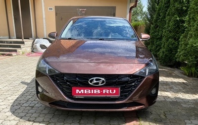 Hyundai Solaris II рестайлинг, 2021 год, 1 900 000 рублей, 1 фотография