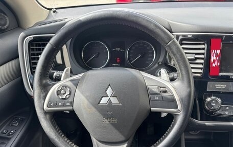 Mitsubishi Outlander III рестайлинг 3, 2013 год, 1 497 000 рублей, 15 фотография