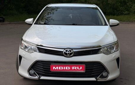 Toyota Camry, 2015 год, 1 950 000 рублей, 2 фотография