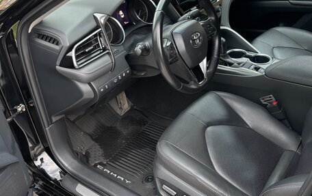 Toyota Camry, 2021 год, 3 850 000 рублей, 9 фотография