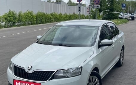 Skoda Rapid I, 2019 год, 1 700 000 рублей, 11 фотография