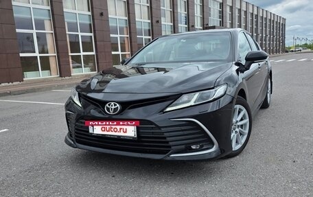 Toyota Camry, 2021 год, 2 700 000 рублей, 16 фотография