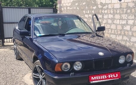 BMW 5 серия, 1993 год, 500 000 рублей, 12 фотография