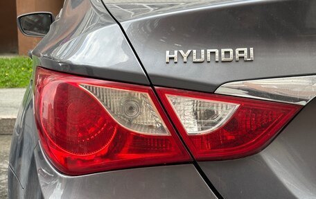 Hyundai Sonata VI, 2010 год, 730 000 рублей, 7 фотография
