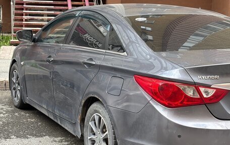 Hyundai Sonata VI, 2010 год, 730 000 рублей, 6 фотография