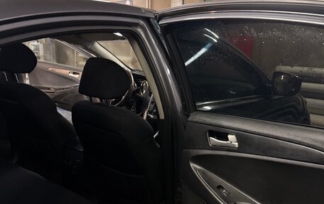 Hyundai Sonata VI, 2010 год, 730 000 рублей, 16 фотография