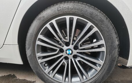 BMW 5 серия, 2018 год, 3 790 000 рублей, 9 фотография
