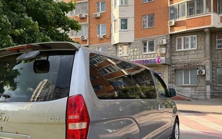 Hyundai Grand Starex Grand Starex I рестайлинг 2, 2011 год, 1 600 000 рублей, 3 фотография